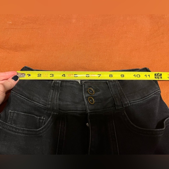 Pilcro wide leg crop Jean - Picture 9 of 14